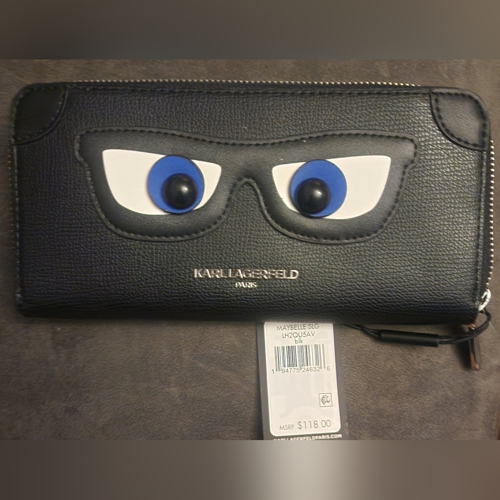 Karllagerfeld new wallet